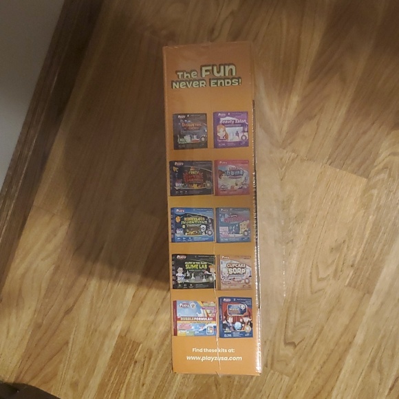 Playz Explosive Kitchen Lab Physics, Chemistry, & Biology Science Experiment Set - Picture 4 of 14